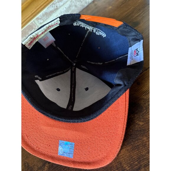 Mitchell & Ness Chicago Bears Navy & Orange Adjustable Snapback Hat - Picture 8 of 16